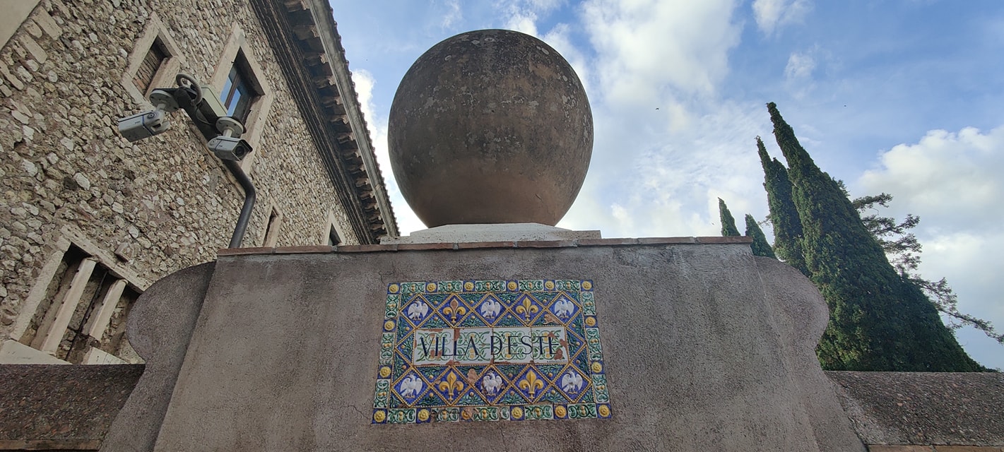 Place Image